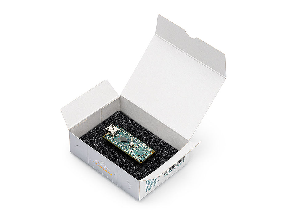 A000005_02.unbox.jpg